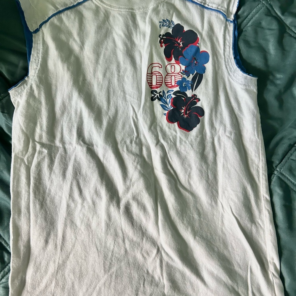 J. Khaki White w Red Blue design kids Tank Top Sz M 8/10